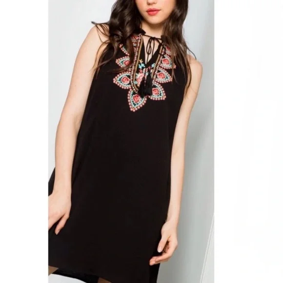 green emerald velvet dress Thml Boho Beauty Sleeveless Stripe Embroidered Shift Dress Xs main image 0